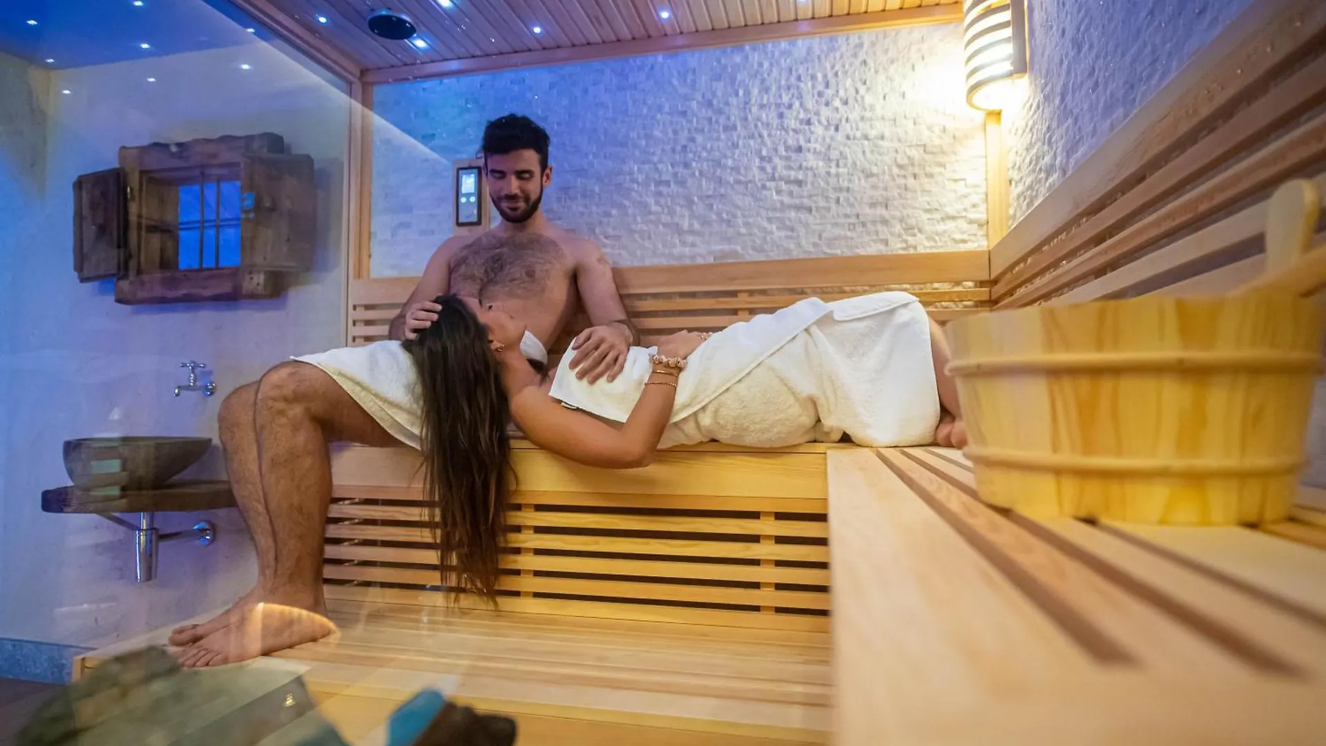 Le Chalet Suite Livigno 0*,